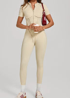 Catsuite de manga corta beige